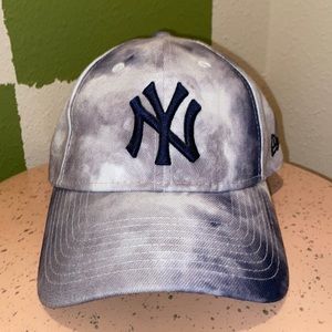 NY Yankee cap